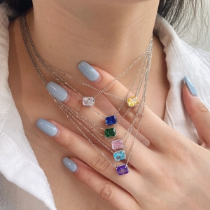 Set di collane in argento S925 con cristalli taglio smeraldo in sette colori vivaci