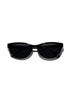 Classic black cat-eye sunglasses with metal accessories and 58mm dark lenses