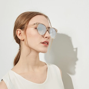 Vintage Round Sunglasses For Women Oversized Transparent Frame UV400 Protection Gradient Lens PC Frame Fashion Eyewear
