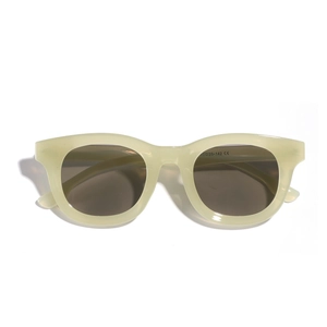 Lunettes de Soleil Carrées Rétro Petite Monture Hommes Femmes Mode Couleur Gelée UV400 Monture PC Lentilles AC Streetwear