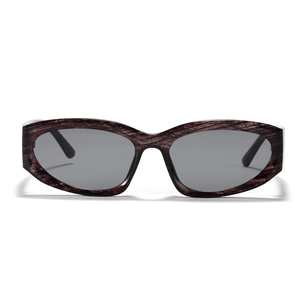 Lunettes de soleil carrées étroites avec motif grain de bois foncé et verres gris chic