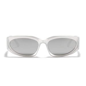 Lunettes de soleil carrées étroites futuristes avec texture bois et fini métallique