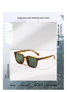 Nahaufnahme der TR90-Sonnenbrille mit Schildpatt-Muster, grünen Gläsern und Metalldetails