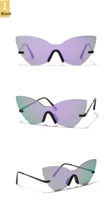 Vue sous trois angles de lunettes de soleil œil-de-chat sans monture avec verres dégradés violets