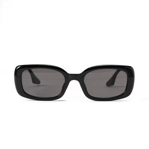 Klassische rechteckige Sonnenbrille mit kleinem schwarzem Rahmen für Damen und Herren