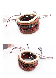 Détail d'un ensemble de bracelets en cuir tissé multicouche avec perles et cordon réglable