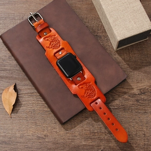Vintage-Rindslederarmband mit Wolfskopf-Totem für Apple Watch in Orange-Braun