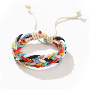 Braccialetto intrecciato a mano in cotone multicolore con chiusura regolabile e frange