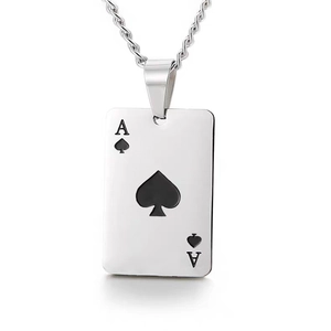 Collier en acier inoxydable poli avec un pendentif classique de carte de poker As de Pique