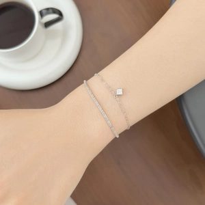 S925 sterling silver layered bracelet with square zircon on female wrist