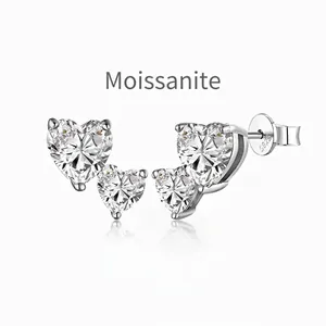 Boucles d'Oreilles Clous en Argent Sterling S925 Moissanite pour Femme Design Double Cœur Étincelant Mariage Bijoux Fins Plaqués Platine