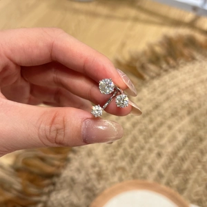 Bague trois pierres en argent S925 avec moissanite de 2,5 CT à coupe ronde éclatante