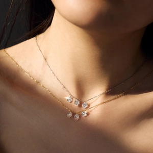 Elegant S925 sterling silver necklace with three sparkling zircon pendants in gold and silver