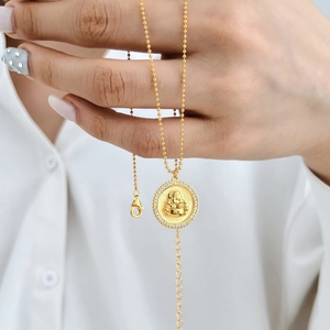 Collana con ciondolo Buddha Maitreya in argento S925 placcato oro 18K con zirconi bianchi