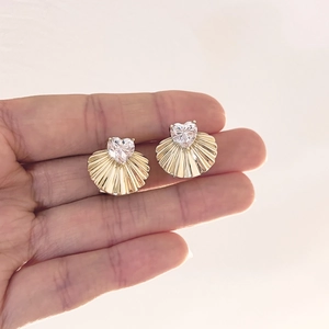 Exquisite S925 sterling silver fan earrings with heart-shaped zircon stones