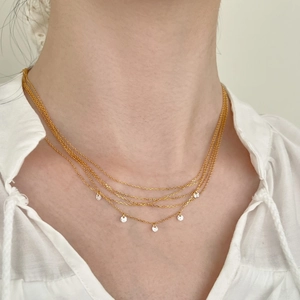 Collier multicouche en argent S925 doré avec élégants pendentifs ronds en zircon blanc