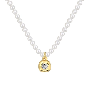 French style S925 silver pearl necklace with irregular square gold pendant and crystal