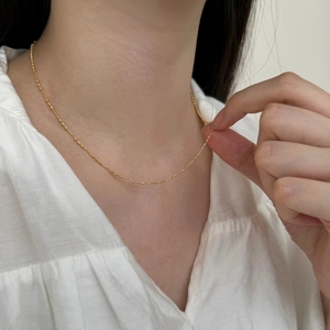 Collier ras de cou minimaliste en argent S925 doré avec perles pour femmes élégantes