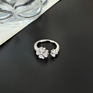 Exquisite S925 sterling silver open ring with clover design and sparkling zircon stones