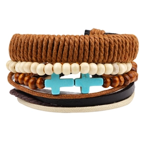 Bracelet multicouche en cuir et corde avec perles en bois et pendentifs croix bleue