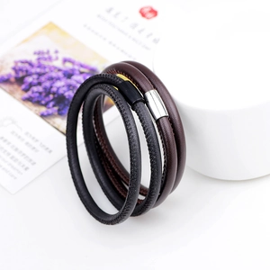 Mehrlagiges Schafsleder-Armband mit poliertem Magnetverschluss in Schwarz und Braun