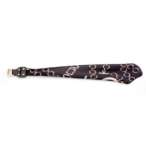 Schwarzes Seidenschal-Armband mit Goldkettenmuster und Vintage-Leder-Nieten