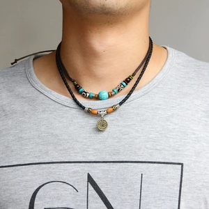 Dubbellaagse ketting set met turquoise kralen en retro munt hanger voor heren