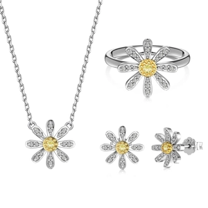 Exquisite S925 silver daisy jewelry set with necklace, ring and earrings for women