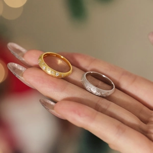 S925 Sterling Silver Star Engraved Rings with Zircon Stones in Gold and Silver finish