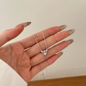 S925 Sterling Silber Halskette mit Schleife und rosa herzförmigem Zirkonia-Anhänger