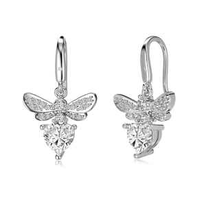 Elegante S925 Silber Glühwürmchen Ohrringe mit Herz-Zirkon und schimmernden Flügeln