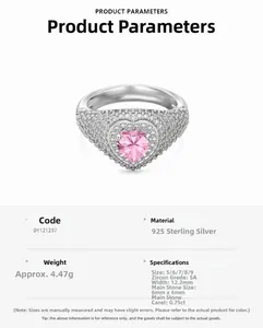 Vue macro d'une bague en argent 925 avec zircon rose en forme de cœur et serti pavé