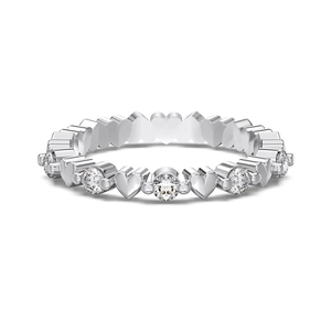 S925 sterling silver ring featuring sparkling zircon hearts in a polished wraparound band