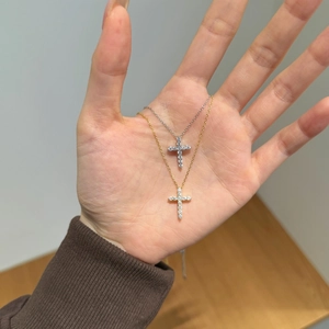 Exquisite S925 silver cross necklace with pavé zircon stones in gold and silver finishes