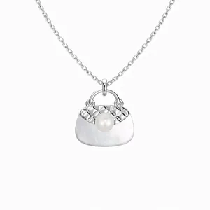 Élégant Collier Pendentif Sac à Main en Argent Sterling 925 Nacre Perle d'Eau Douce Design Matelassé Bijoux Cadeau Femme