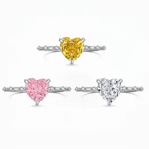 Bague en Argent Sterling 925 avec Zirconia Cœur Incrusté à la Main Plaqué Or Blanc Bijoux Elégants Femme Bague de Promesse de Mariage