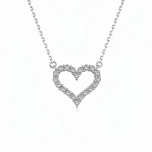 Collier Pendentif Cœur en Argent Sterling 925 pour Femmes Élégant Cœur d'Amour Creux Incrusté de Zirconia Bijoux