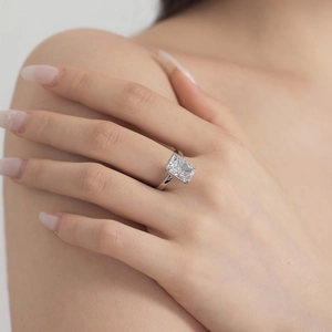 Classic S925 sterling silver ring featuring a 5ct square ice-cut zircon on a model hand