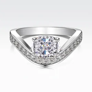 Anello a V in Argento Sterling 925 con Zirconia Ovale per Donna Elegante Fedina Nuziale con Strass Intarsiati Gioielli di Moda