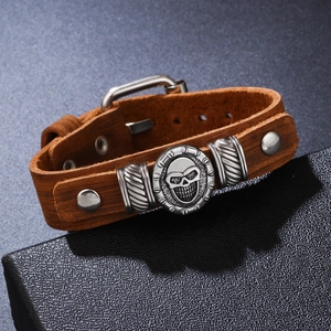 Punk Vintage Skull Cowhide Leather Bracelet For Men Women Adjustable Alloy Charm Gothic Rock Rivet Wristband Jewelry