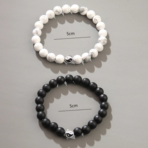 Ensemble de bracelets Yin Yang en turquoise blanche et perles noires mates