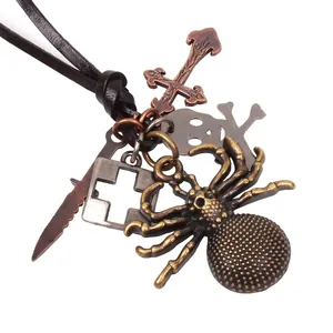 Collier vintage en bronze avec pendentif araignée, tête de mort et cordon en cuir