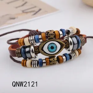 Bracelet multicouche en cuir tressé bohème avec œil protecteur et perles en bois