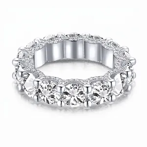 Bague Éternité en Argent Sterling 925 pour Femme De Luxe Coupe Ronde Zirconia Pave Band Mariage Fête Bijoux de Mode
