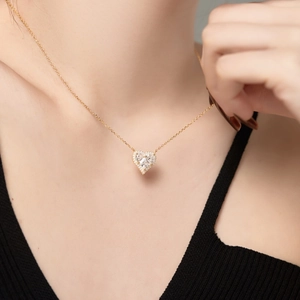 Elegante S925 Sterlingsilber Herz Halskette mit funkelndem Zirkonia Anhänger in Gold