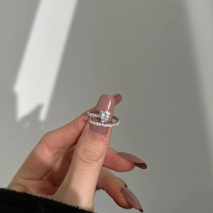 Élégant ensemble de bagues en argent S925 avec diamant cœur et anneau pavé