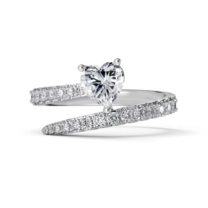 Bague élégante en argent S925 style bypass avec pierre coeur et diamants pavés