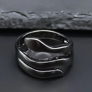 Vintage Alloy Snake Ring For Women Men Punk Irregular Winding Open Finger Ring Streetwear Personalized Hip Hop Jewelry Gift