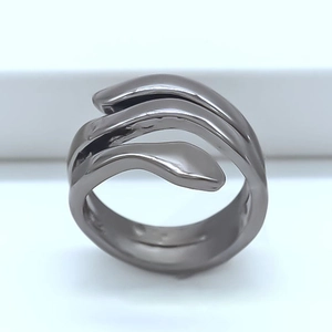 Unisex irregular snake wrap ring in dark gunmetal finish with minimalist layered design