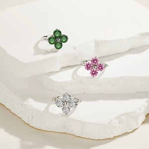Bagues en argent S925 avec zircons en forme de trèfle émeraude, rose et blanc